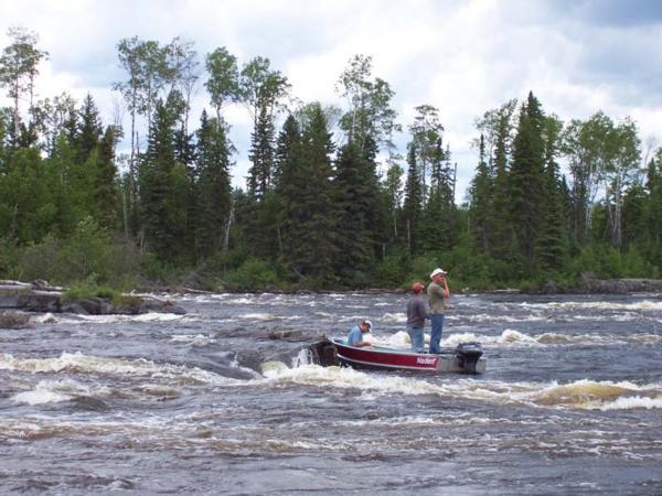 Drive-In Fishing Camps Ontario, Canada | Drive to Fishing Lodges